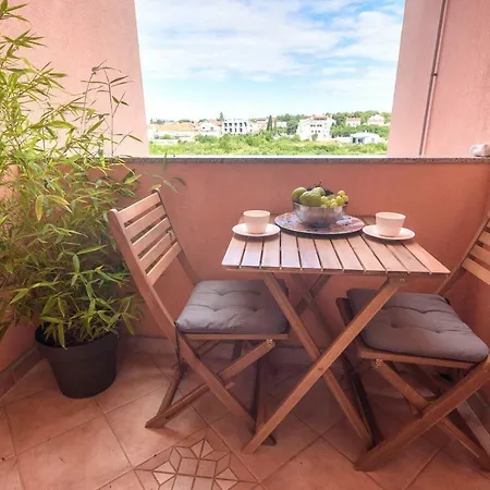 Sunset View Apartment *